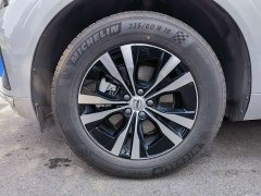 Volvo XC60 B5 AWD Smart Luxury Edition - ფოტო 18