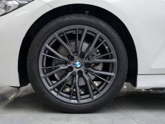 BMW 3 Series 325Li M Sport Midnight Edition Package - ფოტო 5