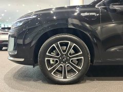 AITO M7 1.5T Intelligent Driving AWD Ultra 5-Seater - ფოტო 4