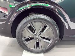 Li Auto L6 Max - ფოტო 11