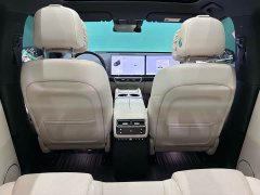 Li Auto L6 Max - ფოტო 14