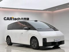 Li Auto Li Xiang MEGA 2024 Ultra - ფოტო 6