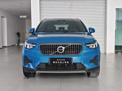 Volvo XC40 B3 Smart Remote Luxury Edition - ფოტო 2