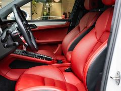 Porsche 2020 Porsche Macan Turbo 2.9T - ფოტო 11