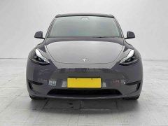 Tesla Model Y Rear-Wheel Drive - ფოტო 1