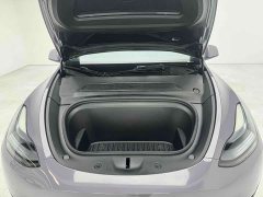 Tesla Model Y Rear-Wheel Drive - ფოტო 19