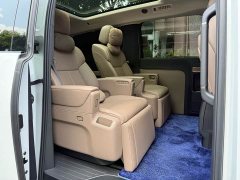Li Auto MEGA Home Family Edition - ფოტო 16