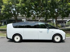 Li Auto MEGA Home Family Edition - ფოტო 5