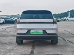 Volvo XC70 Plug-in Hybrid 2026 Two-Wheel Drive Long Range Core - ფოტო 7