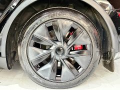 Tesla Model Y Rear-Wheel Drive - ფოტო 10