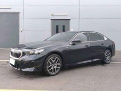 BMW i5 eDrive 35L M Sport Package - ფოტო 1