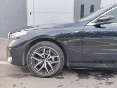 BMW i5 eDrive 35L M Sport Package - ფოტო 5