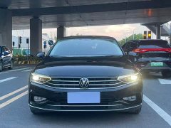 Volkswagen Magotan 2020 330TSI DSG Luxury - ფოტო 2