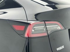 Tesla Model Y 2022 Facelift Rear-Wheel Drive - ფოტო 5