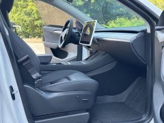 Tesla Model Y Rear-Wheel Drive - ფოტო 7