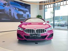 BMW 8 Series 840i Coupe M Sport Package - ფოტო 11