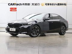 BMW 5 Series 530Li Premier M Sport Package - ფოტო 1