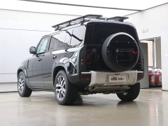 Land Rover Defender 110 P400 Dark Edition - ფოტო 16