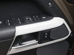 Land Rover Defender 110 P400 Dark Edition - ფოტო 18