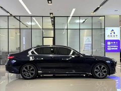 BMW 7 Series 735Li Luxury Package - ფოტო 17