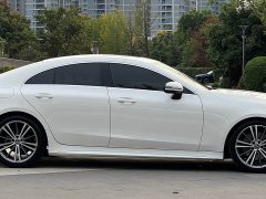 Mercedes-Benz CLS 300 Dynamic - ფოტო 4