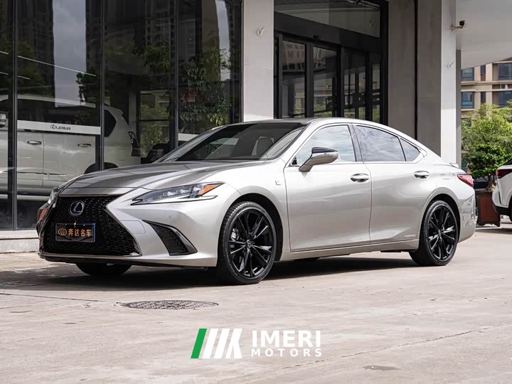 Lexus ES 300h F SPORT - ავტომობილი ჩინეთიდან