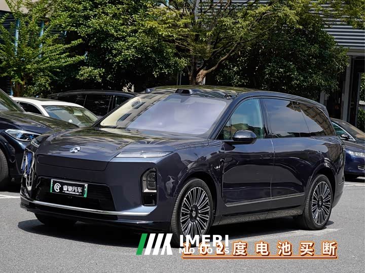 NIO ES8 Six-Seat Executive Luxury Edition