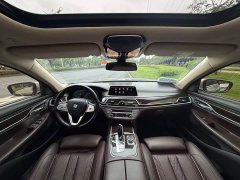 BMW 7 Series 730Li Luxury Package - ფოტო 7