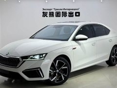 Skoda Octavia PRO TSI280 Luxury Edition - фото 1