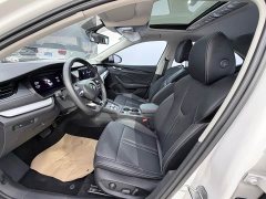 Skoda Octavia PRO TSI280 Luxury Edition - фото 7