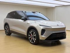 NIO ES8 100kWh Signature Edition - ფოტო 3
