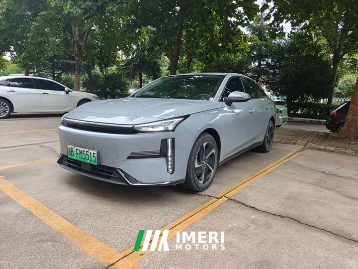 Geely Galaxy L6 125km PLUS Longteng Edition - ავტომობილი ჩინეთიდან