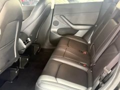 Tesla Model Y Rear-Wheel Drive - ფოტო 8