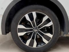 Volkswagen Tiguan L 2024 Outstanding Edition 330TSI Automatic Two-Wheel Drive R-Line Dragon Shine Version - ფოტო 10