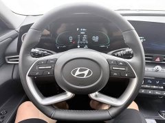 Hyundai Elantra 2023 1.5L CVT Luxury - ფოტო 8