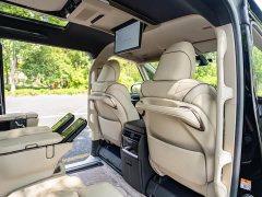 Toyota Vellfire Crown Hybrid 2.5L Executive Premier Edition - ფოტო 12