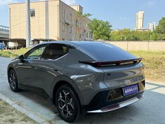 Lynk & Co Geely Linker 20 2025 530km Rear-wheel Drive Max Zhuori Edition - ფოტო 5
