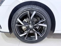 Skoda Octavia PRO TSI280 Luxury Edition - photo 17