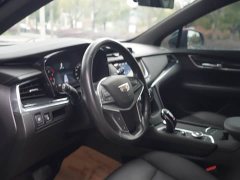 Cadillac XT5 2.0T FWD Luxury - ფოტო 11
