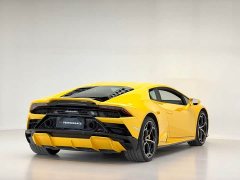 Lamborghini Huracán 2020 Huracán EVO RWD - ფოტო 11