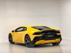 Lamborghini Huracán 2020 Huracán EVO RWD - ფოტო 12
