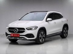 Mercedes-Benz GLA 200 - ფოტო 1