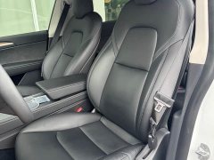 Tesla Model Y Long Range All-Wheel Drive - ფოტო 5