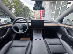 Tesla Model Y Long Range All-Wheel Drive - ფოტო 8