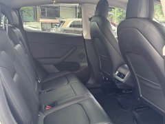Tesla Model Y Long Range All-Wheel Drive - ფოტო 9