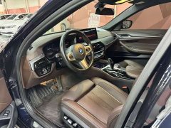 BMW 5 Series 530Li Luxury M Sport Package - ფოტო 4