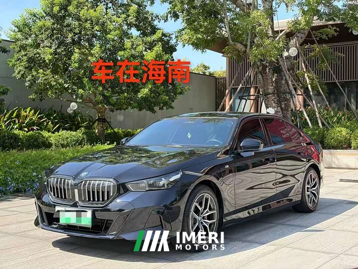 BMW i5 eDrive 35L M Sport Package - ავტომობილი ჩინეთიდან