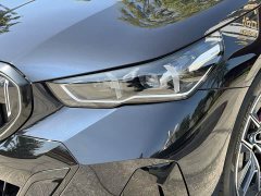 BMW i5 eDrive 35L M Sport Package - ფოტო 11