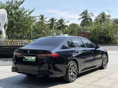 BMW i5 eDrive 35L M Sport Package - ფოტო 8