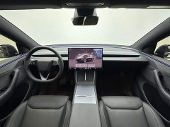 Tesla Model Y L Long Range All-Wheel Drive - ფოტო 18